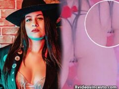 Camila Prado, Ex Youtuber Zoio, mostrando tudo de graça