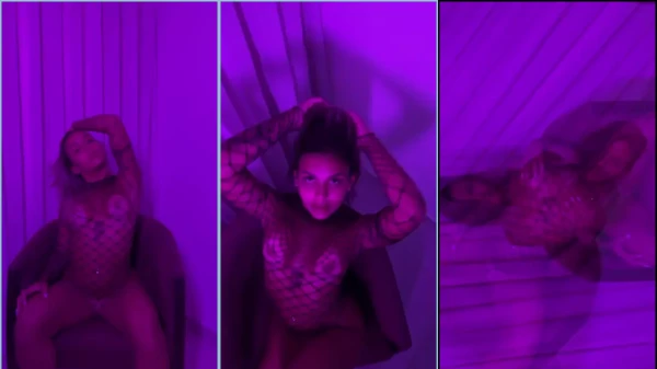 Bruna Viegas, a deusa do pornô exótico e a poderosa peituda do Brasil!